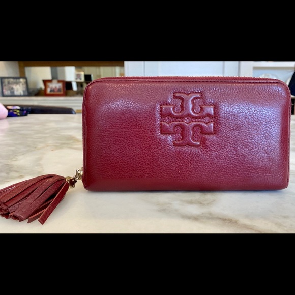 Deep Red Tory Burch Continental Wallet - Picture 1 of 4